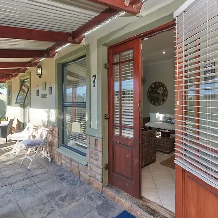 Fraai Uitzicht Struisbaai Apartment Exterior photo