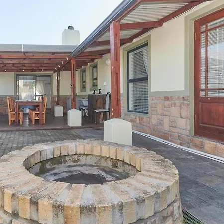 Fraai Uitzicht Struisbaai Apartment Exterior photo
