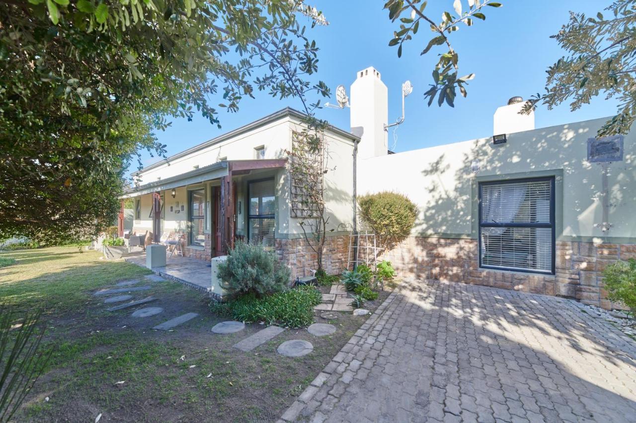 Fraai Uitzicht Apartment Struisbaai
